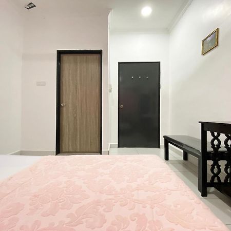 Oyo Home 90230 Dh Residence Kota Belud Екстер'єр фото