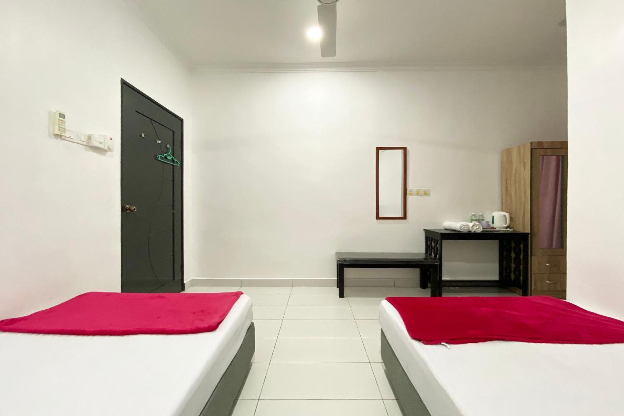 Oyo Home 90230 Dh Residence Kota Belud Екстер'єр фото