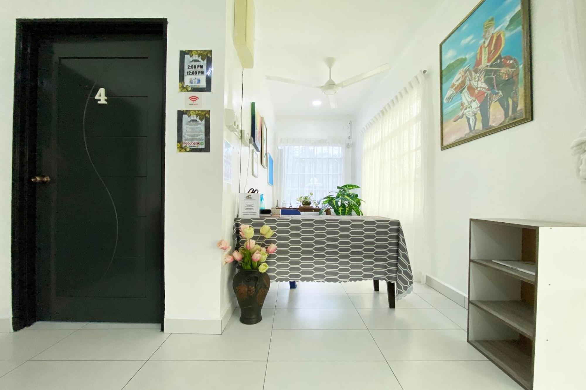 Oyo Home 90230 Dh Residence Kota Belud Екстер'єр фото