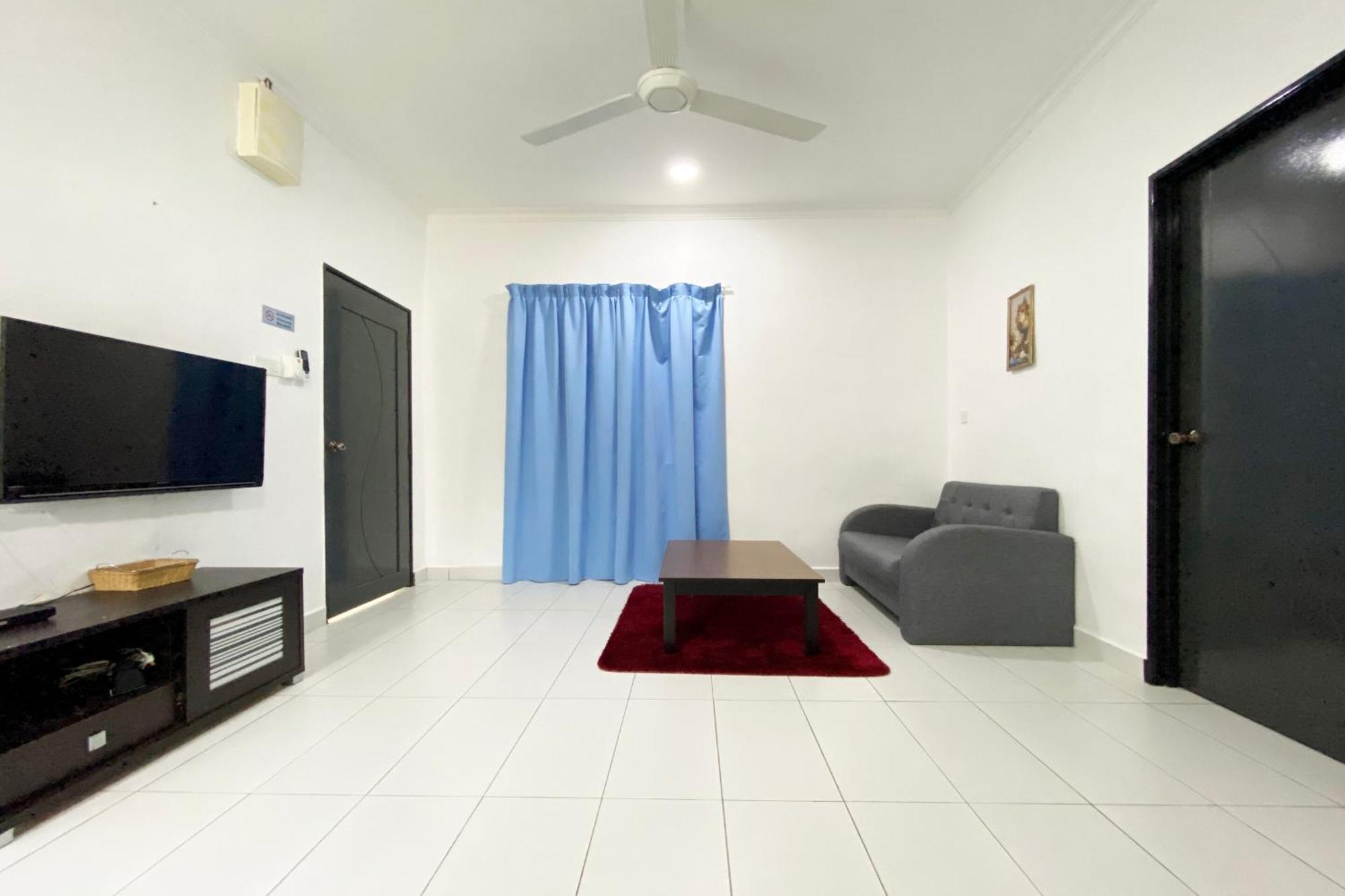 Oyo Home 90230 Dh Residence Kota Belud Екстер'єр фото