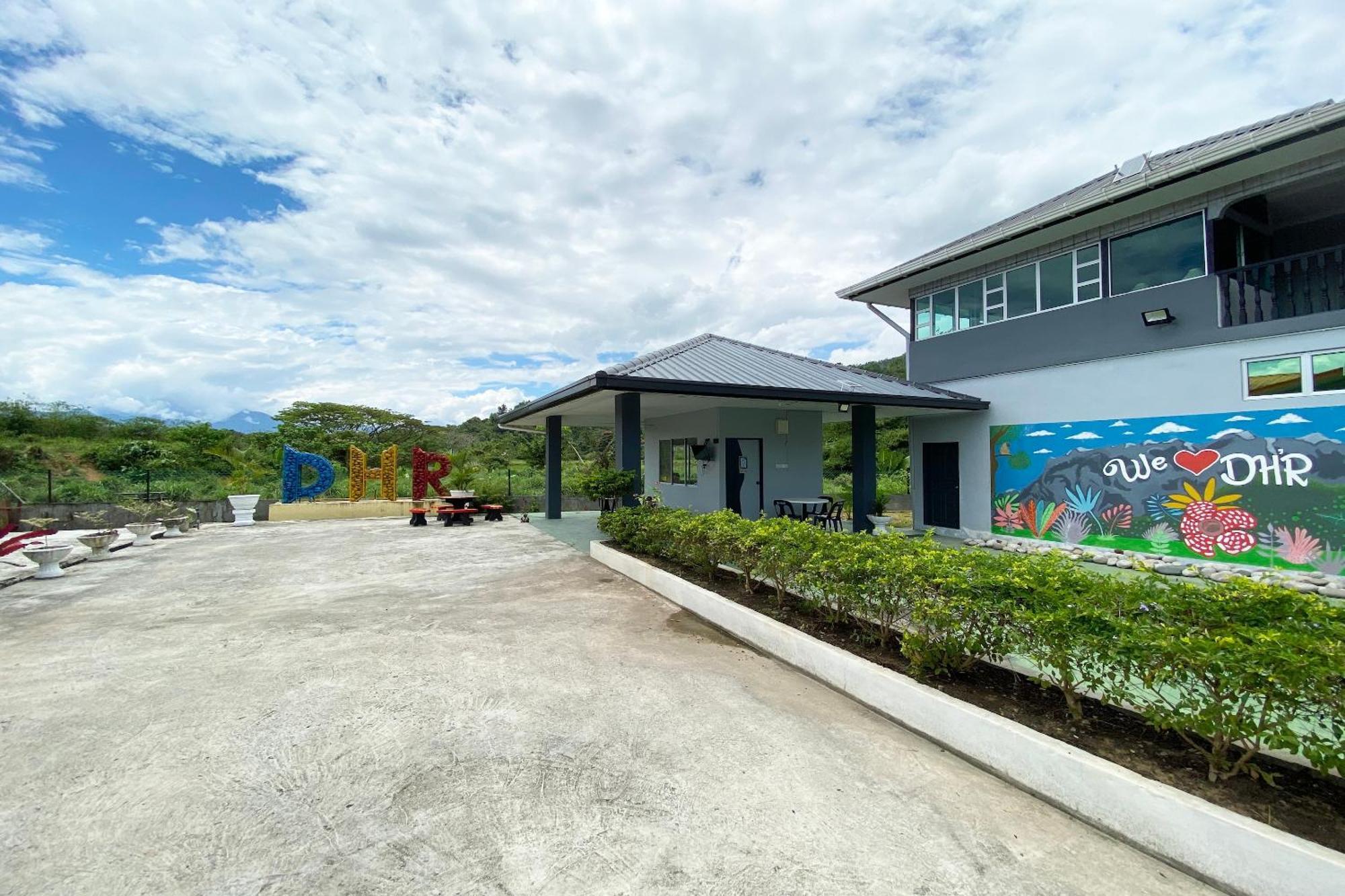 Oyo Home 90230 Dh Residence Kota Belud Екстер'єр фото
