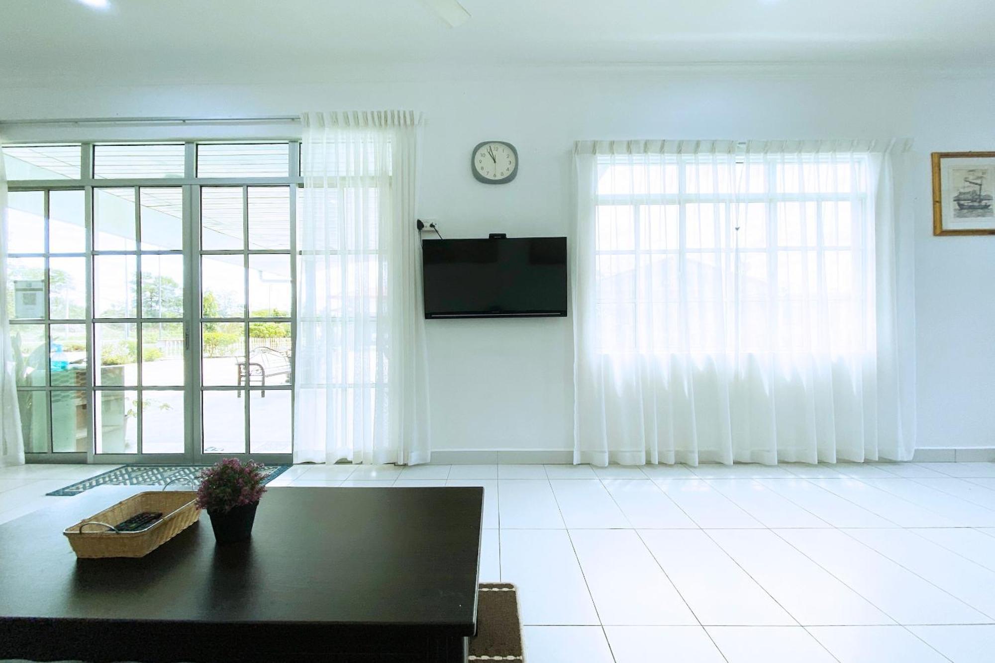 Oyo Home 90230 Dh Residence Kota Belud Екстер'єр фото