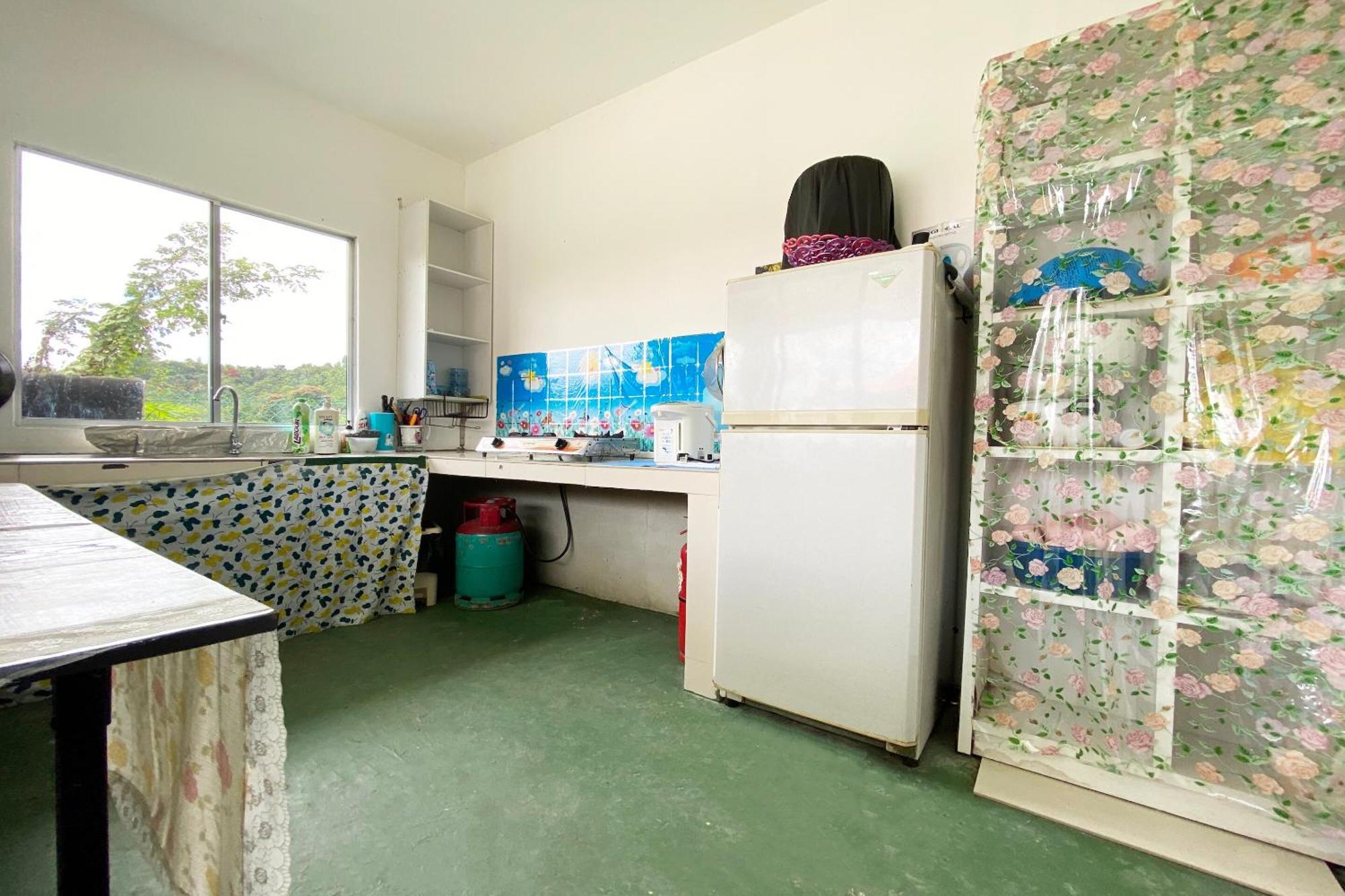Oyo Home 90230 Dh Residence Kota Belud Екстер'єр фото