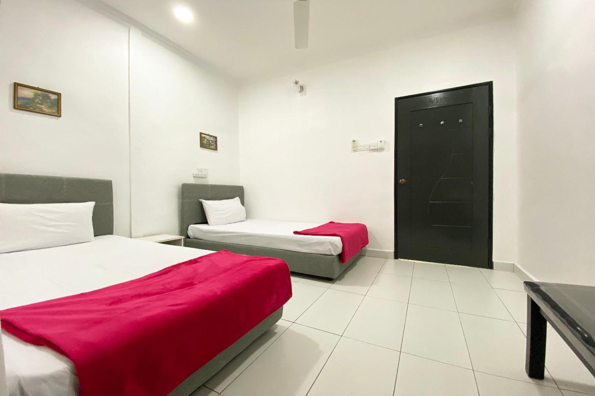 Oyo Home 90230 Dh Residence Kota Belud Екстер'єр фото