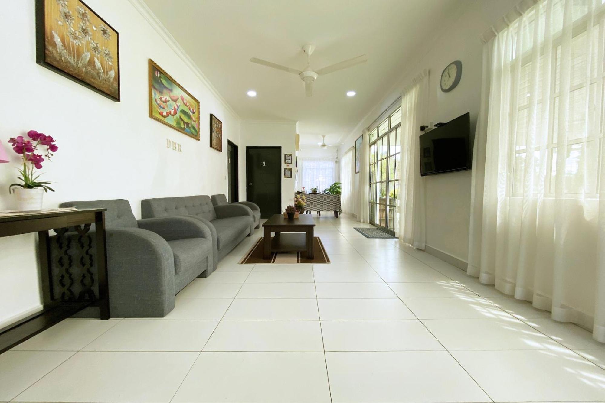 Oyo Home 90230 Dh Residence Kota Belud Екстер'єр фото