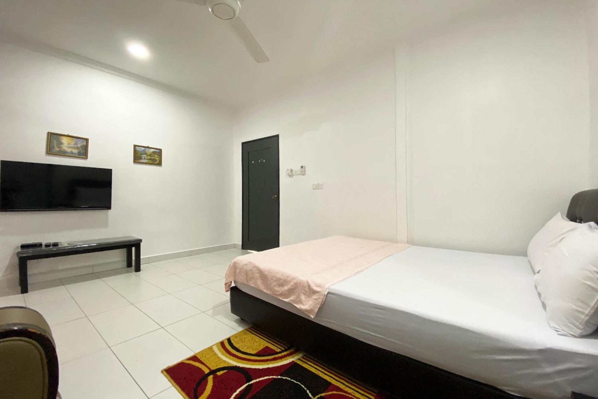 Oyo Home 90230 Dh Residence Kota Belud Екстер'єр фото