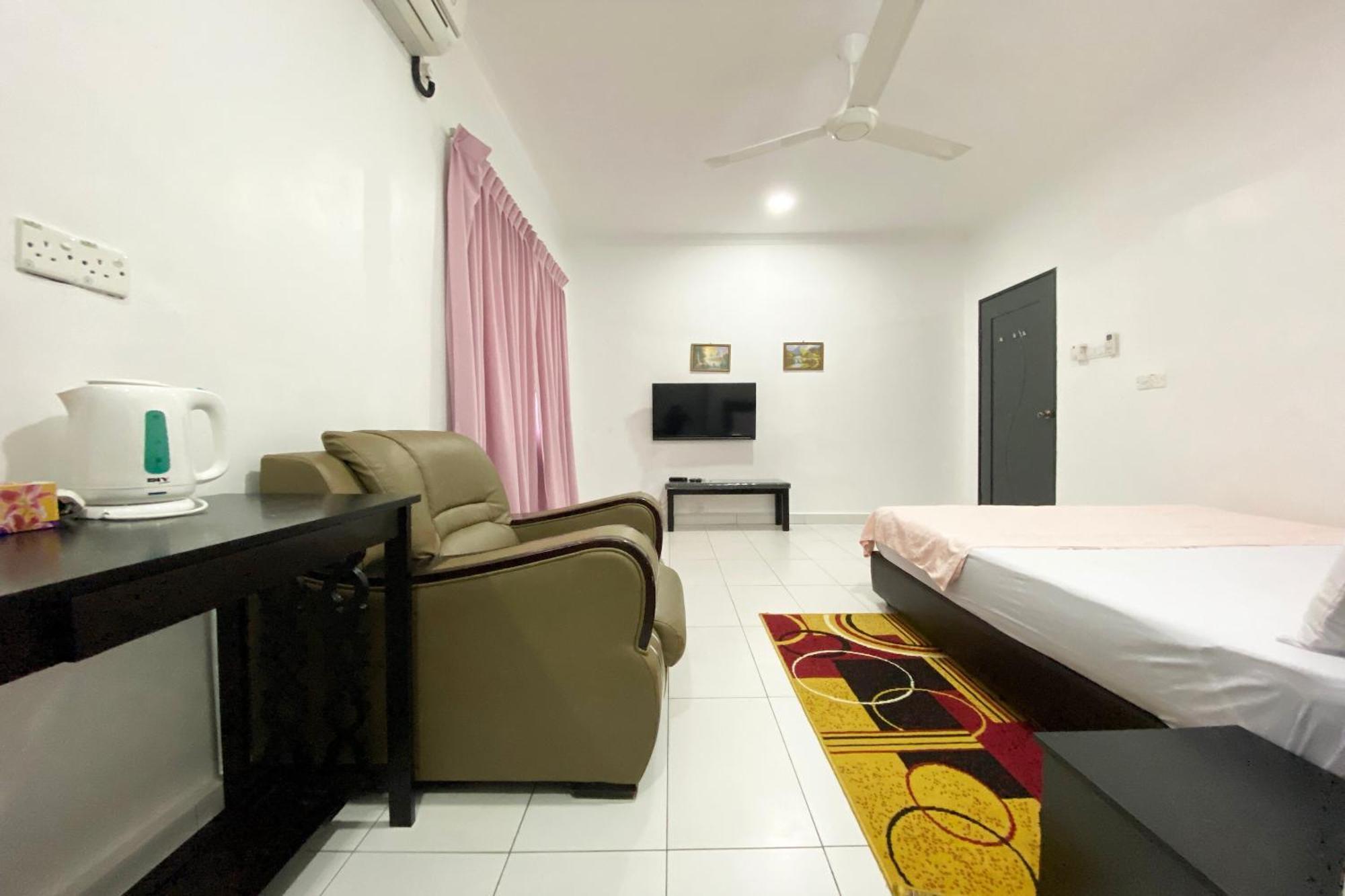 Oyo Home 90230 Dh Residence Kota Belud Екстер'єр фото